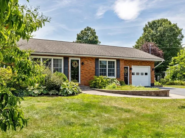 6 Lavoie Avenue, Swanton, VT 05488