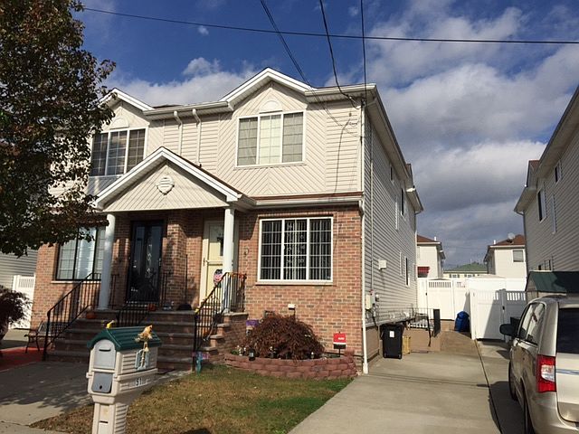 1st image of 51 Beresford Ave