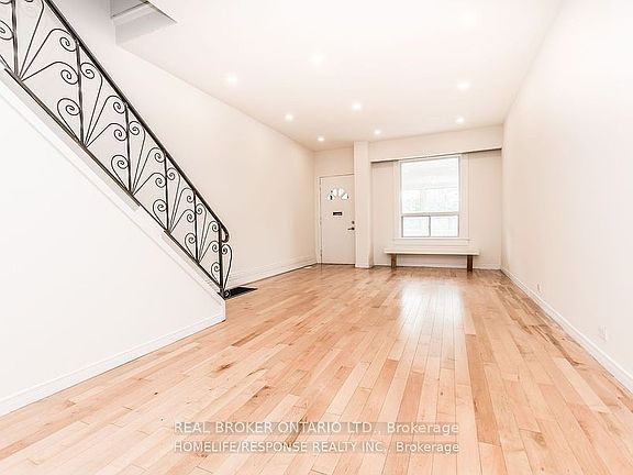2nd image of 20 W Golden Ave