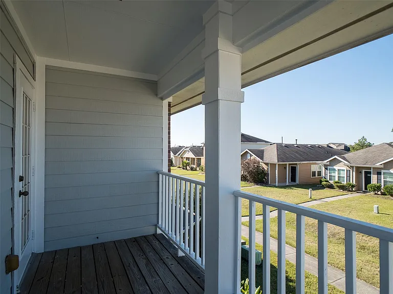 21843 Grassy Hill Ln — Photo 27