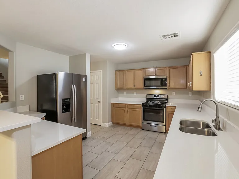 9256 Wild Stampede Ave — Photo 8