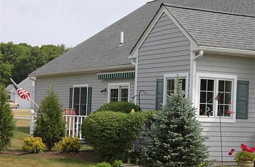 1st image of 23 Village Way