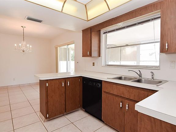 4th image of 13594 MONALEE AVENUE