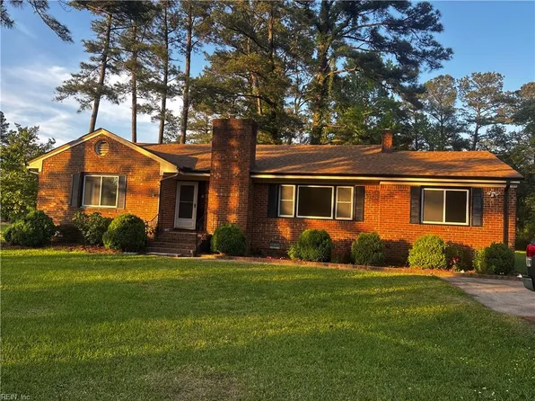 724 Bells Mill Rd, Chesapeake, VA 23322