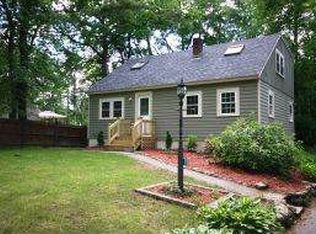 14 Sunrise Ter, Plaistow, NH 03865