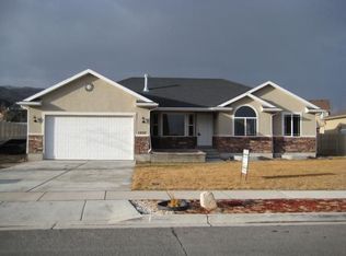 1287 Skyline Dr, Saratoga Springs, UT 84045
