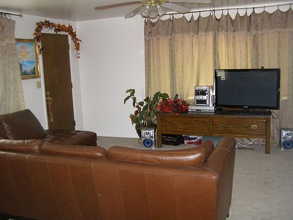 Upper Family Room