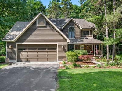 3675 Village Circle Dr, Traverse City, MI, 49686