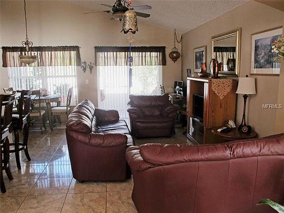 4th image of 5121 Violet Ln