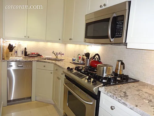 Rented by Corcoran | media 47