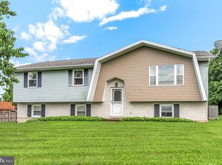 750 New Schaefferstown Rd, Bernville, PA 19506