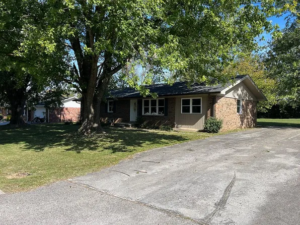 230 Webb Ave, Smiths Grove, KY 42171