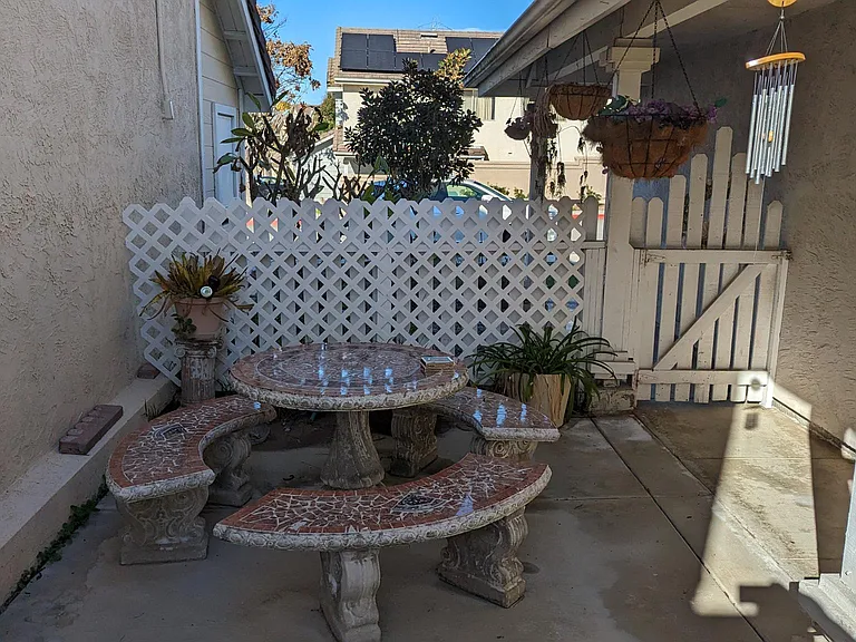 6977 Schilling Ave — Photo 6