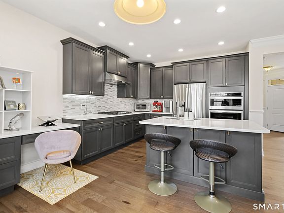 5th image of 131 Winding Ridge Way #131