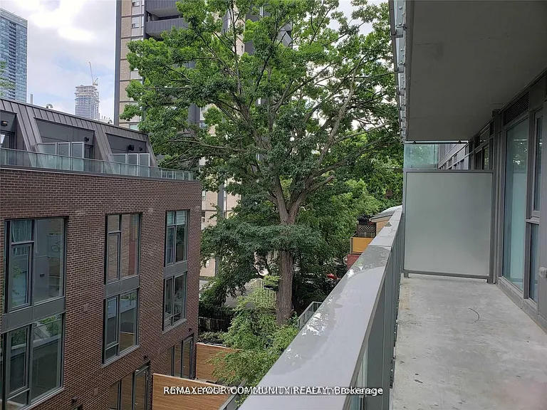 50 Wellesley St E #502 — Photo 13