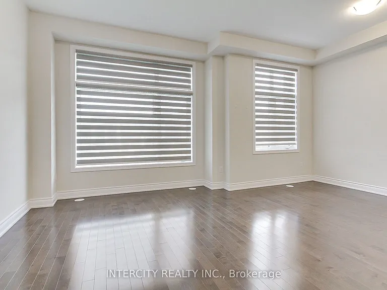 7 Adaskin Ave — Photo 27