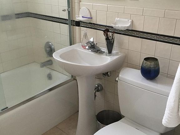 3rd image of 160 Mallorca Way APT 2