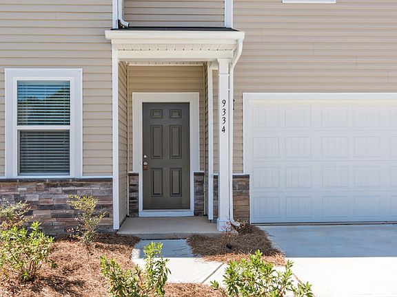 2nd image of 9334 Magnolia Lily Ave