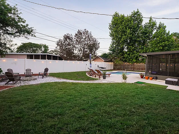 Hershey Way — Photo 29