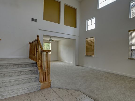 5th image of 1158 Jewelflower St