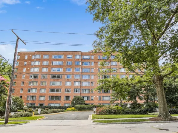 4200 Cathedral Ave NW, Washington, DC