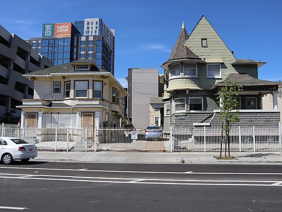 3rd image of 514-518 W Macarthur Blvd #11434445