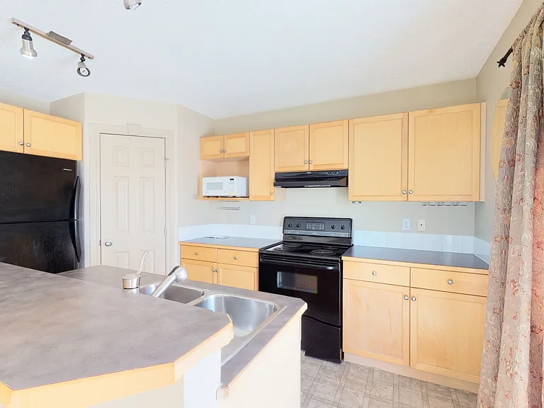 95 Arbour Meadows Close NW — Photo 9