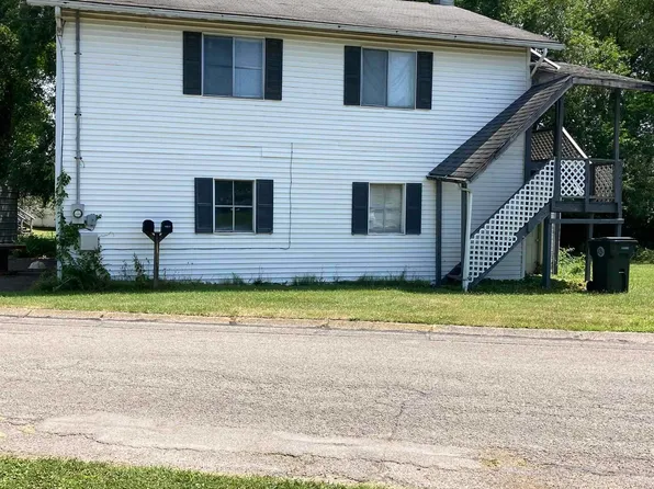 10 Maple St, Buckhannon, WV 26201