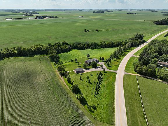 4th image of 46130 County Road 13