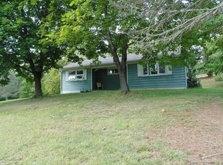 3223 Ross Rd, Saylorsburg, PA 18353
