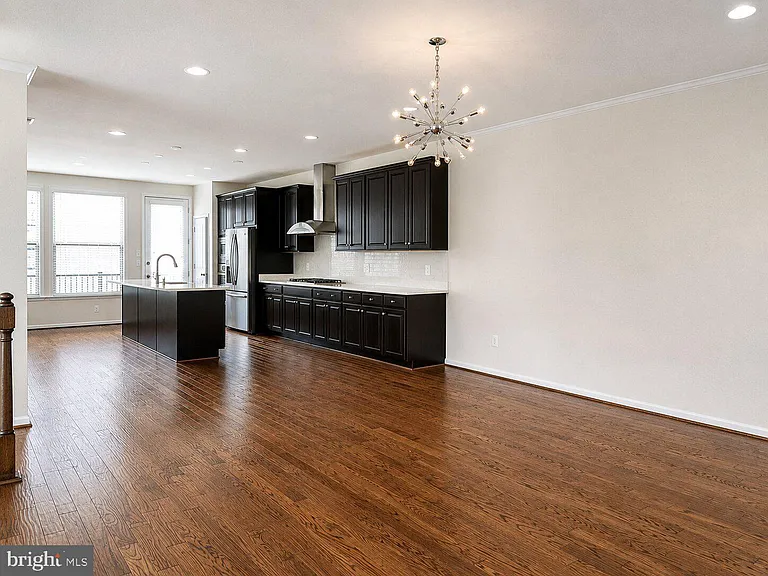 23451 Epperson Sq — Photo 18