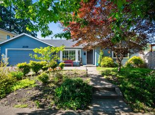 2039 SE Nehalem St, Portland, OR 97202