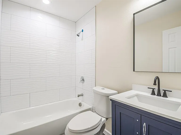 5305 Cahill Oval — Photo 11