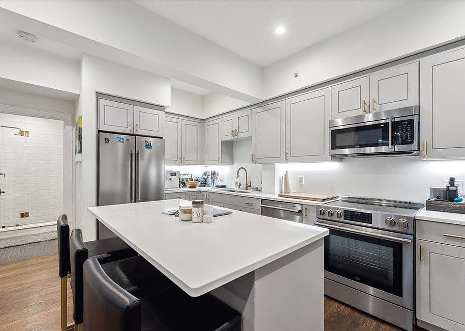 520 Beacon St Apartment Rentals - Boston, MA | Zillow