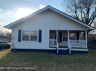 424 7th St, Cordova, AL 35550