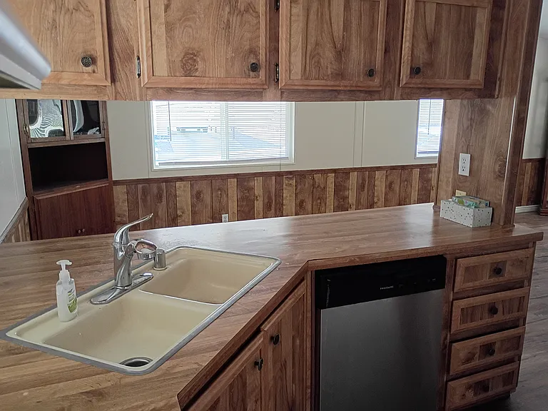 Kitchen cabinets