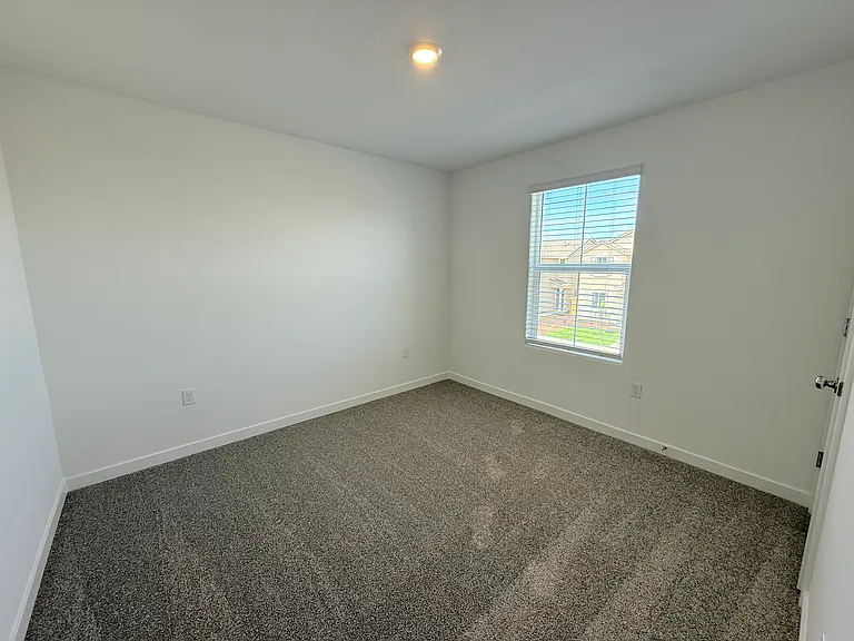 8372 Valpane Way — Photo 36