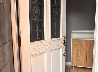 3221 Helen St, Oakland, CA 94608