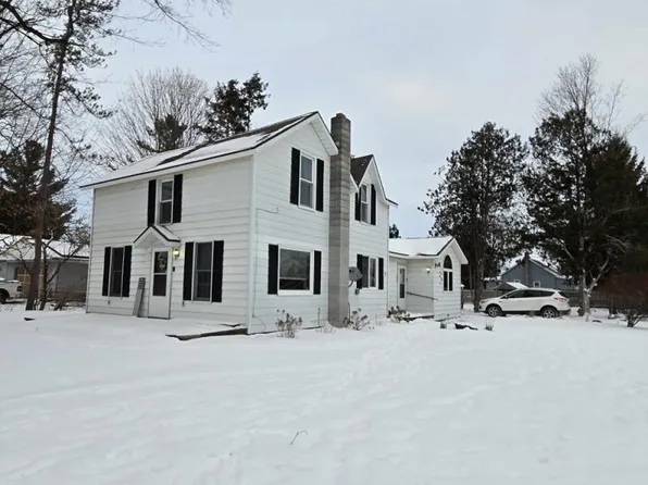 406 North St, Bad Axe, MI 48413