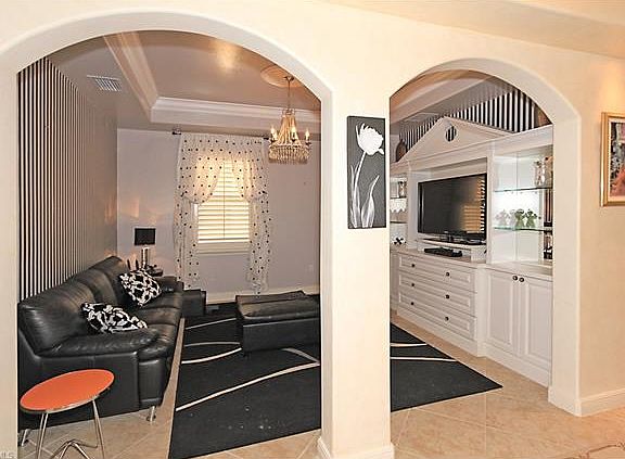 5th image of 575 Avellino Isles Cir APT 26202