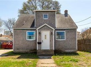 27 Aiken St, Pawtucket, RI 02861