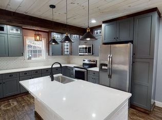 201 Lake Spangenberg Rd, Jefferson Township, PA 18436