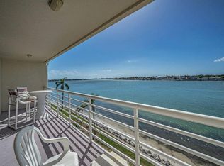 6085 Bahia Del Mar Cir APT 467, Saint Petersburg, FL 33715