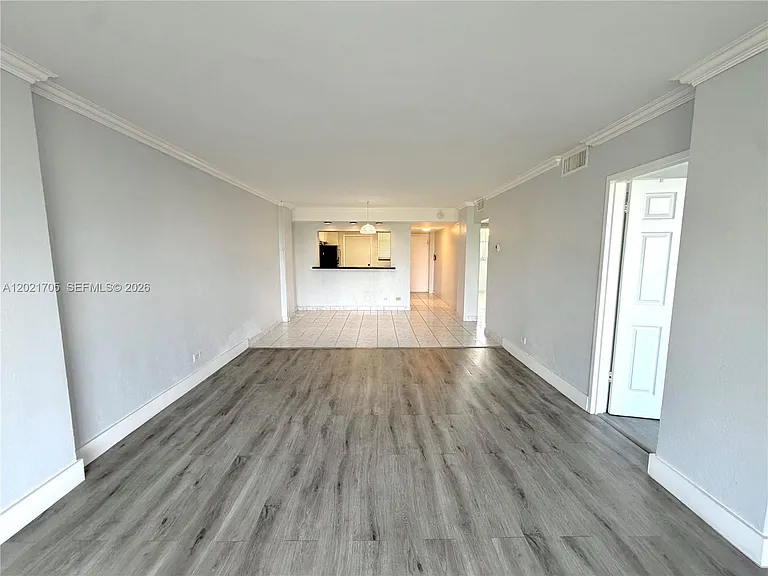 3660 NE 166th St #414 — Photo 2