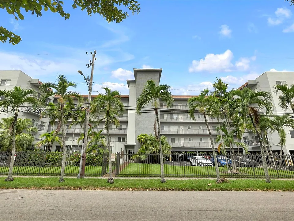 900 SW 84th Ave #412A