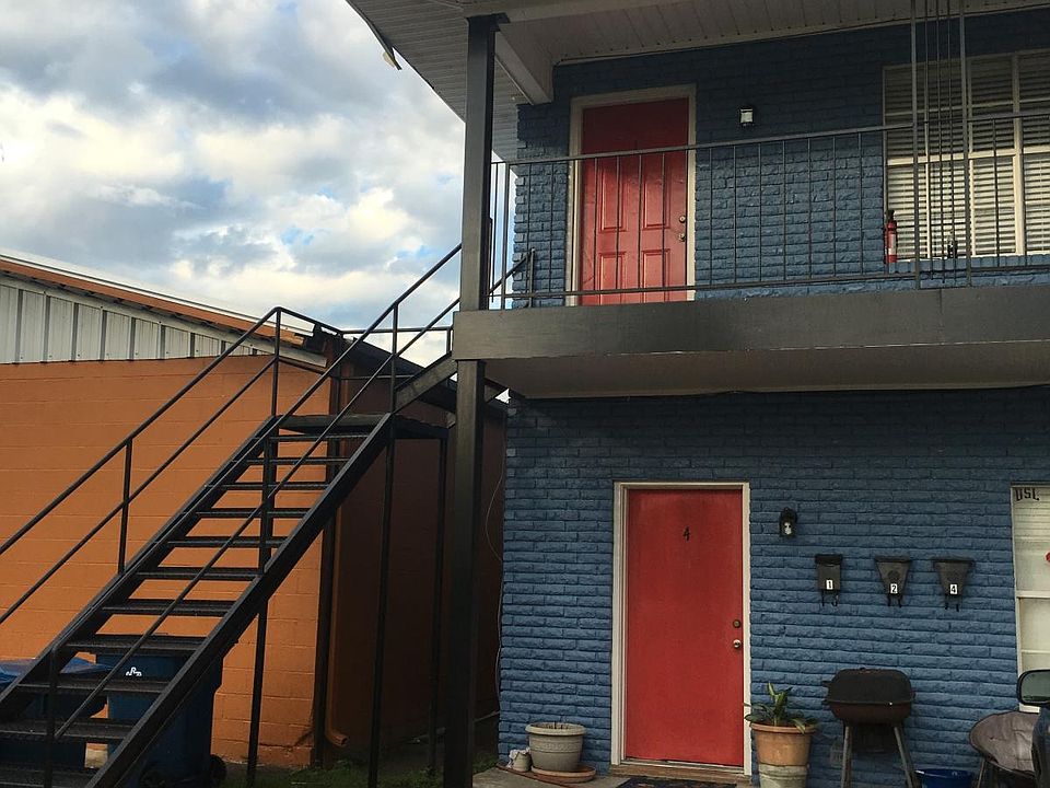 Top Left Apartment