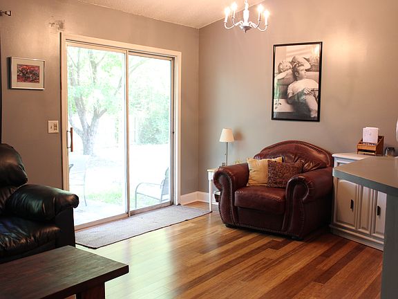 5th image of 8592 Waccamaw Ct