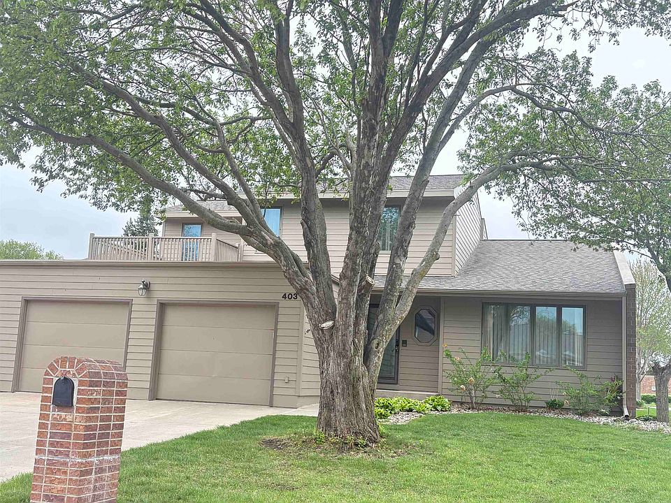 1st image of 403 Hespe Dr