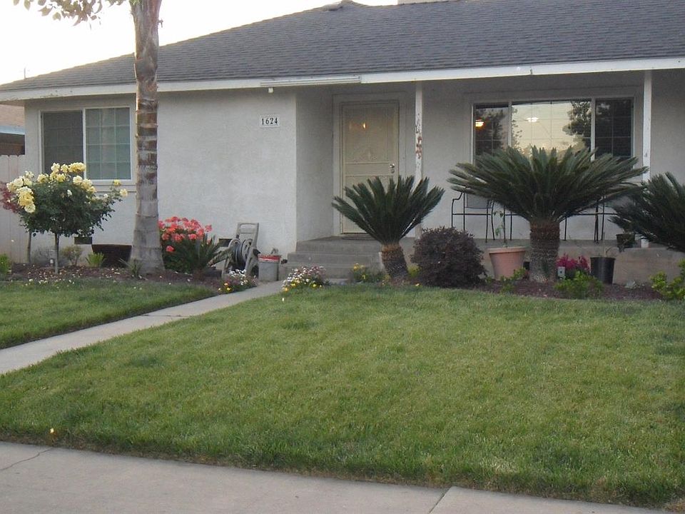 1st image of 1624 W Saginaw Way