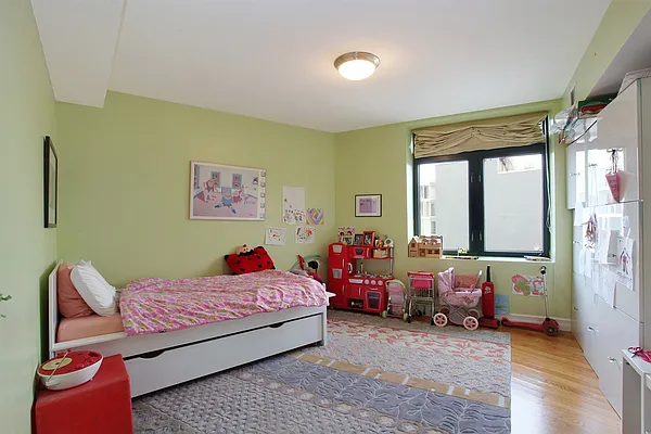 Sold by Corcoran | media 4